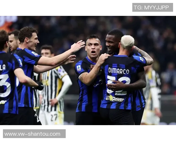 国米与里昂首发阵容揭晓球迷期待精彩对决与战术较量 国米与里昂首发阵容揭晓球迷期待精彩对决与战术较量